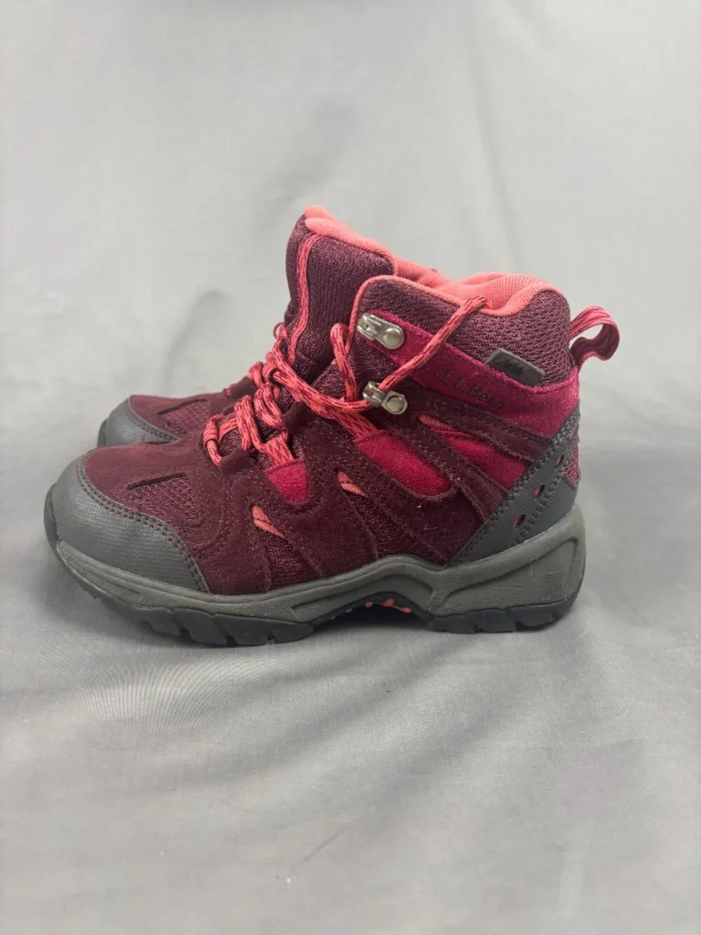L.L. Bean Kids Trail Model Hiker Lace Up Boots Youth Kids Size 4.0 Black Cherry